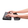 Csuklótámasz billentyűzethez, géltöltésű, alacsony profil, KENSINGTON ErgoSoft™, fekete (BME52800)