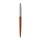 Golyóstoll, 0,7 mm, ezüst színű klip, Chelsea narancssárga tolltest, PARKER Royal Jotter, kék (ICPJCO)